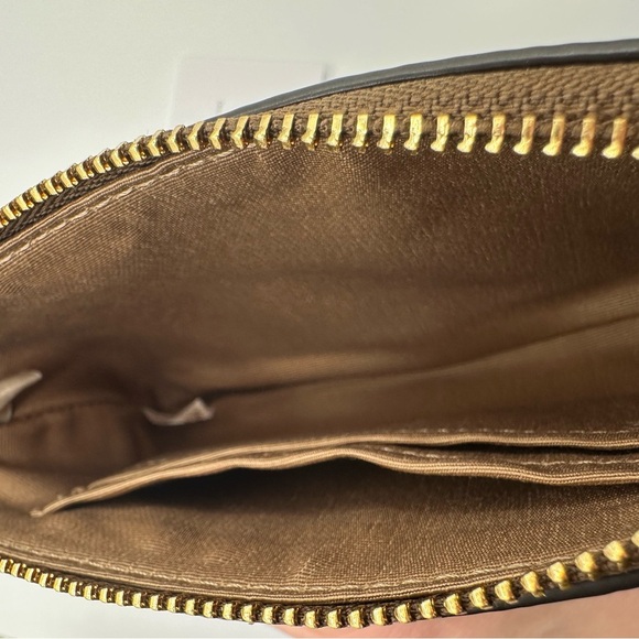 Coach Corner Zip Wristlet In Signature Canvas With Cherry Print NWT - Picture 10 of 11